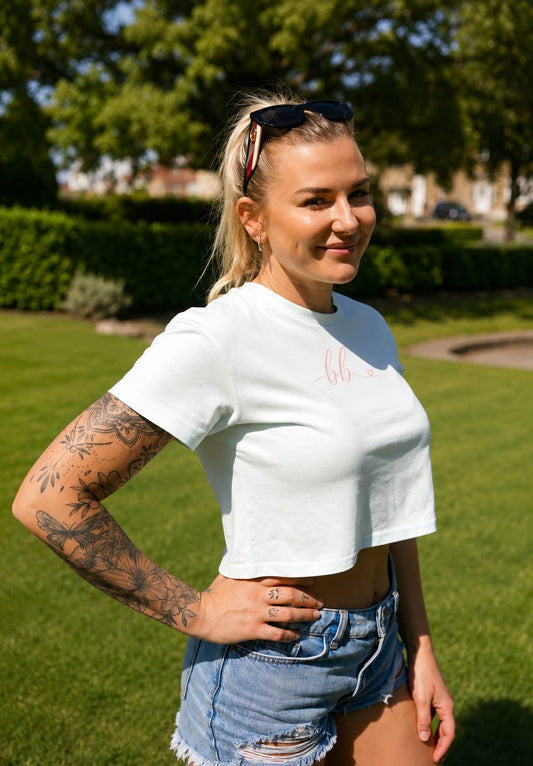 Boutique cropped tee